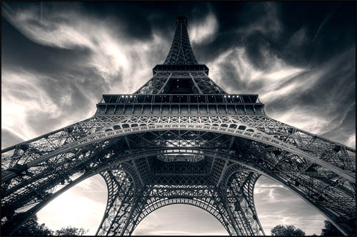 Beginner's Guide to Architectural Photography -  Eiffel