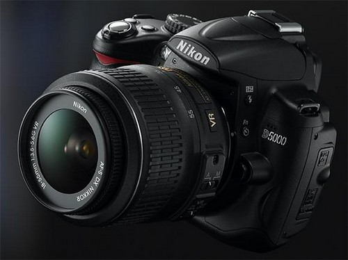 Superiority of the Nikon D5000