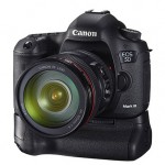 Canon EOS 5D mark III with BG-e11